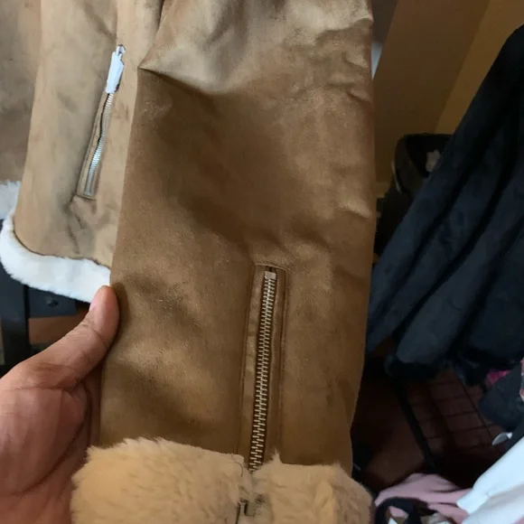 BOOHOOMAN, Vegan fur,  Luxurious men’s Motorcycle style jacket - Picture 4 of 5